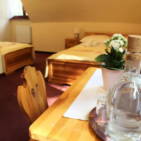 Couette-café Gorski Kuznice 3*